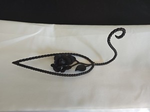 Wrought Iron Rose Twist Wall Hook