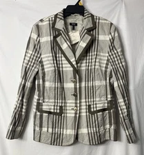 NWOT Basler Black Label Womens Three Button Lightweight Blazer Jacket Size 44