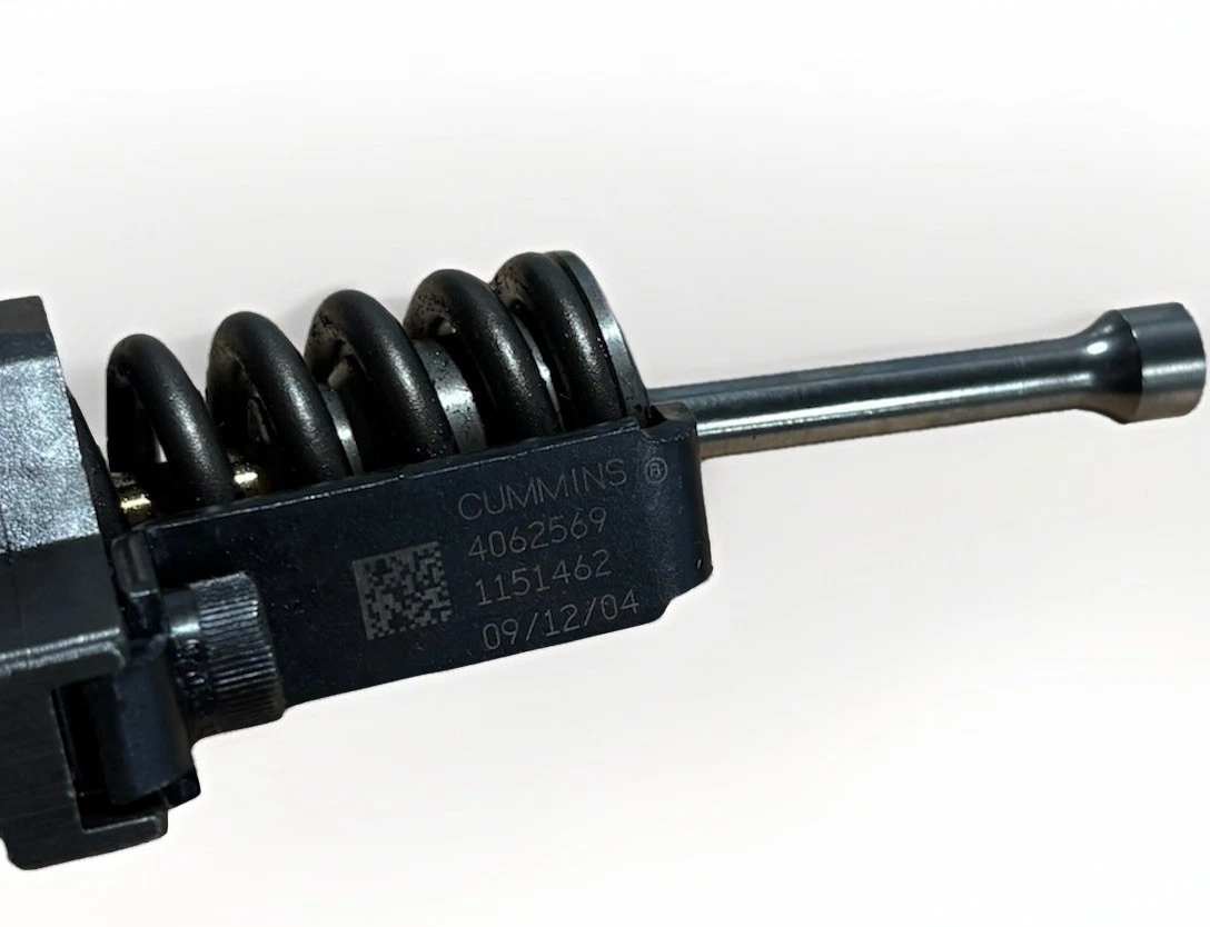 4062569 Cummins ISX Diesel Injector Used photo 3