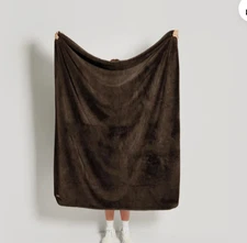 UNHIDE Unhide Lil’ Marsh Blanket in CHOCOLATE BROWN, 50 x 60 NEW
