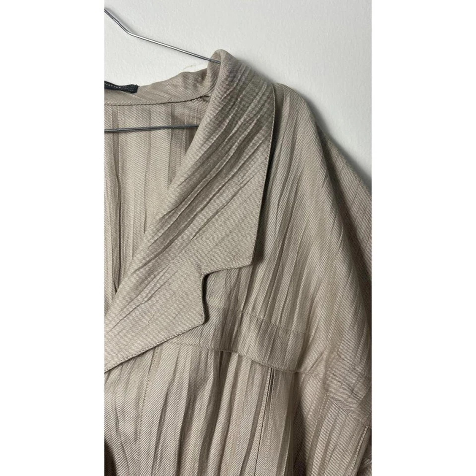 LOUIS FERAUD PLEATS ARCHIVAL SAFARI BUTTON UP SHIRT - Image 4 of 4
