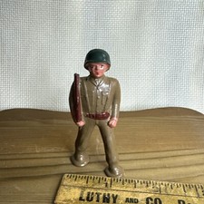 Antique Barclay's Marching Pod Foot Lead Soldier Cool Miniature