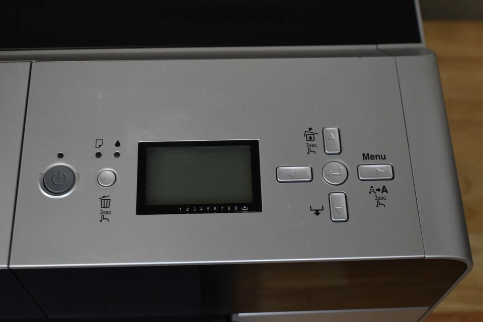 Epson STYLUS PRO 3800 K141A Large Format Inkjet Printer 1.1K PG Count *READ - Image 2 of 4