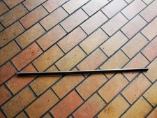 Baguette de porte Mercedes 209