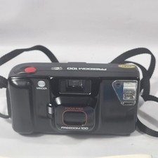 Minolta Freedom 100 35mm Point  Shoot Film Camera
