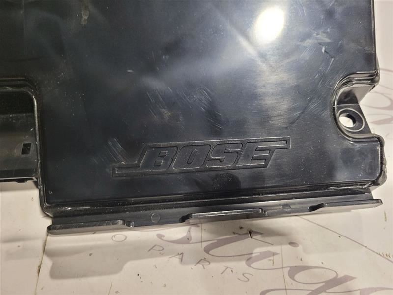 Maserati Quattroporte 03-12 Sub Box and Woofer Speaker BOSE OEM 04 05 06 07 M139