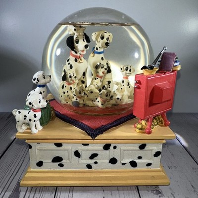 1996 Vintage Disney Store 101 Dalmatians Snow Globe Musical.