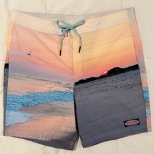 NEW Vineyard Vines Performance Beach BoardShorts Swim Trunks SZ 32 W 8 L Mens