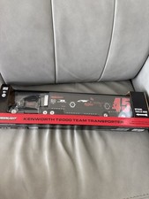 NEW Greenlight HyVee Indycar   Kenworth T2000 Team Transporter 1:64 Diecast NIB
