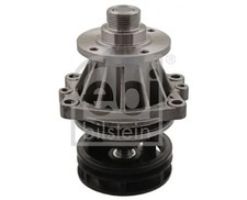 Pompe à eau BMW 730