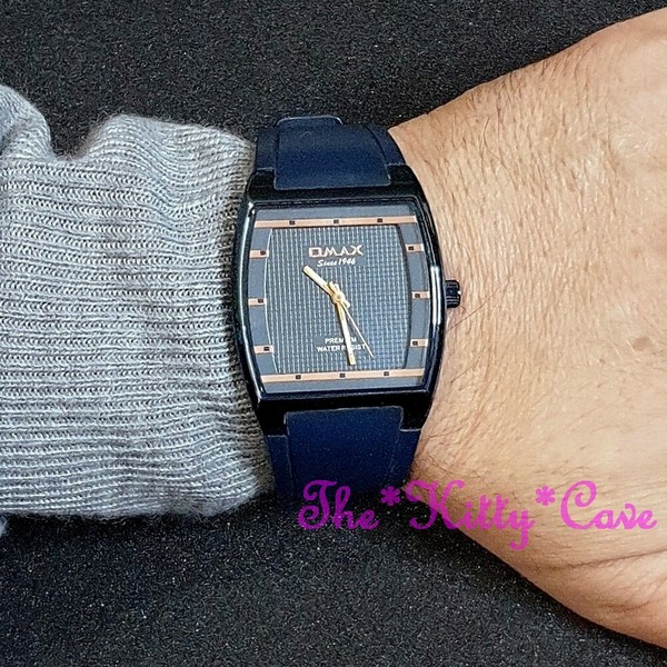 OMAX D006 Thin Seiko Movt Sporty Unisex Tonneau Blue Dress Watch 4