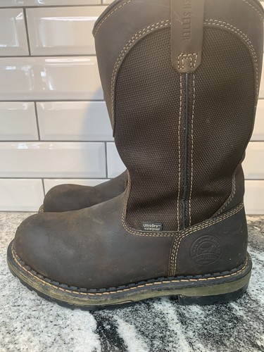 ladies laredo cowboy boots