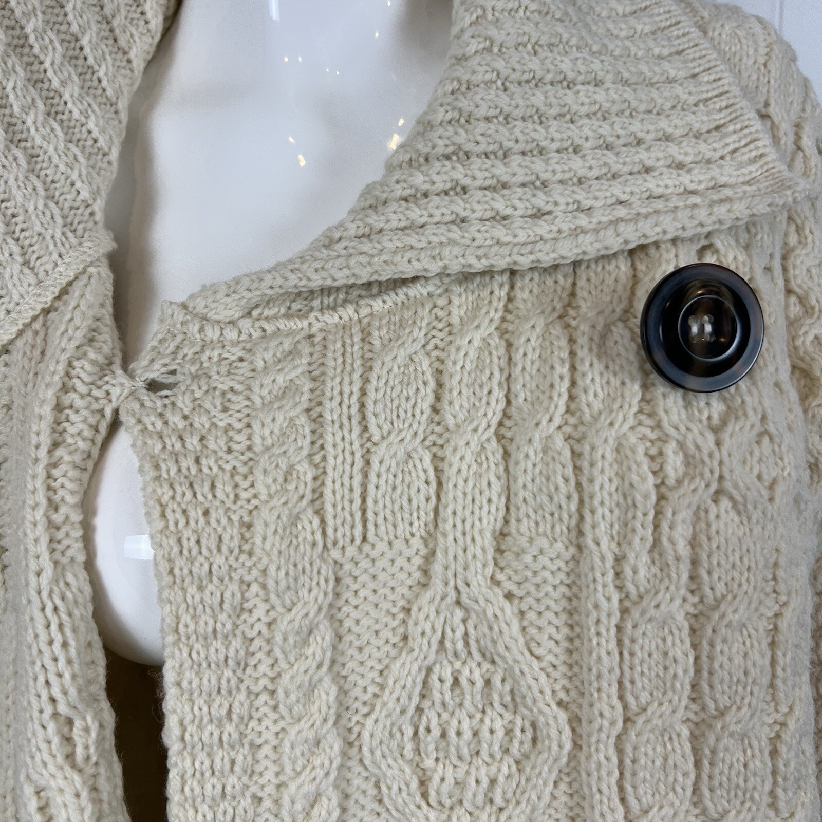 Aran Crafts Women's XS Merino Wool Wrap Button Shawl Cable Knit ...