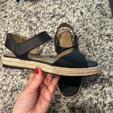 Sandalias Ann Taylor Factory Alpargata Negra Plataforma Pequeña Nuevas con Etiquetas, Para Mujer Talla 7.5