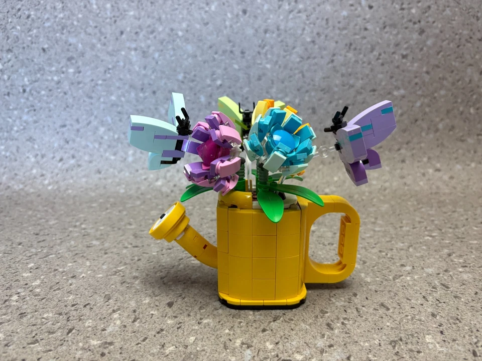 LEGO Creator 31149 Flowers in Watering Can, Foto 1 von 4