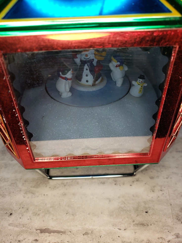 Adorno de Navidad Holiday Mr con luces y música Foto 2 de 4