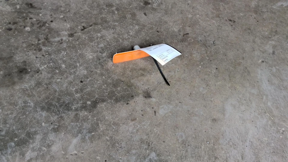 Conjunto de luz marcadora lateral usada se adapta a: Ford Mustang 2011 marcador lateral parachoques ámbar Foto 2 de 4