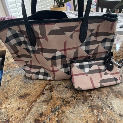 Burberry Limited Edition Tote And Wristlet