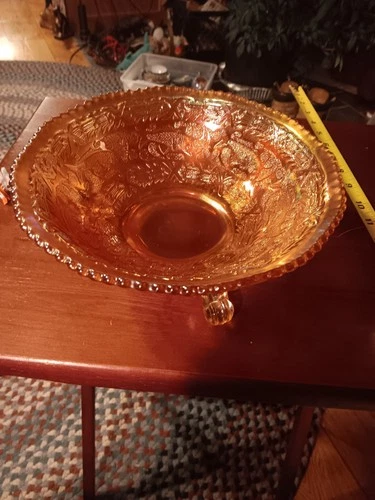 VTG 3 FOOTED CARNIVAL GLASS BOWL. 1738