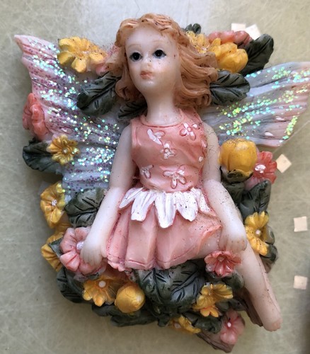 3 Polyresin Pastel Angel Cherub Fairy Fridge Magnets Ballerina Children Flowers - Picture 2 of 7