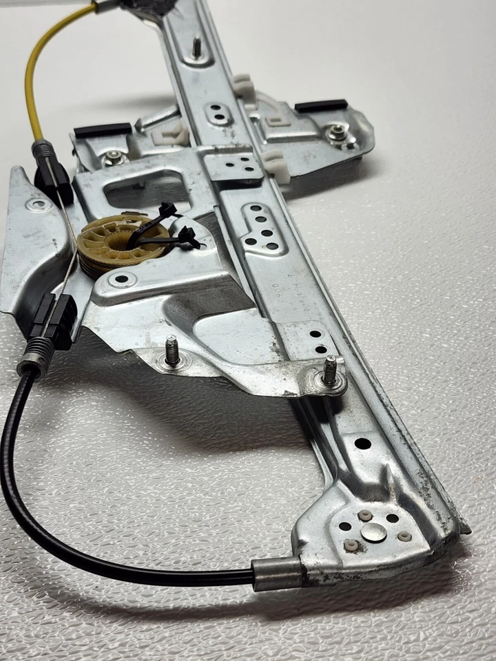 (Intercambio de núcleo disponible) Regulador de ventana para Cadillac DTS 2006-2011 trasero derecho Foto 2 de 4