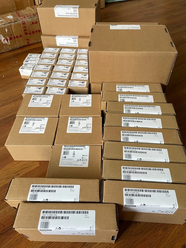 6AV2124-0GC01-0AX0 SIEMENS SIMATIC HMI TP700 Comfort Nuevo En Stock Foto 2 de 2