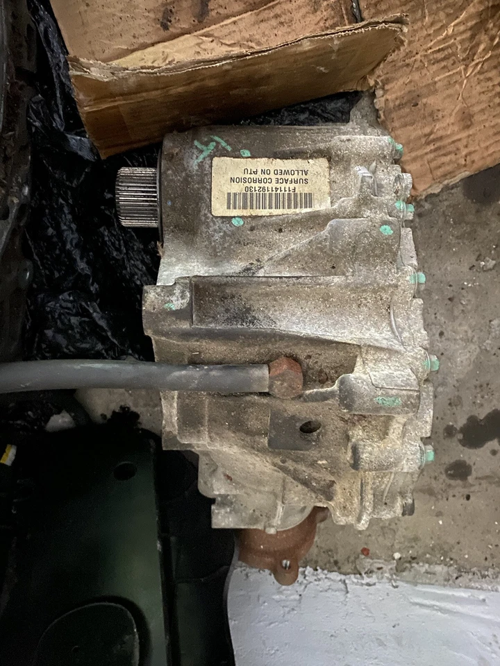 Estuche de transferencia toma de fuerza 3,5 L turbo AWD compatible con 11-13 MKS 147413 apto para Ford Flex tracción trasera Foto 2 de 4