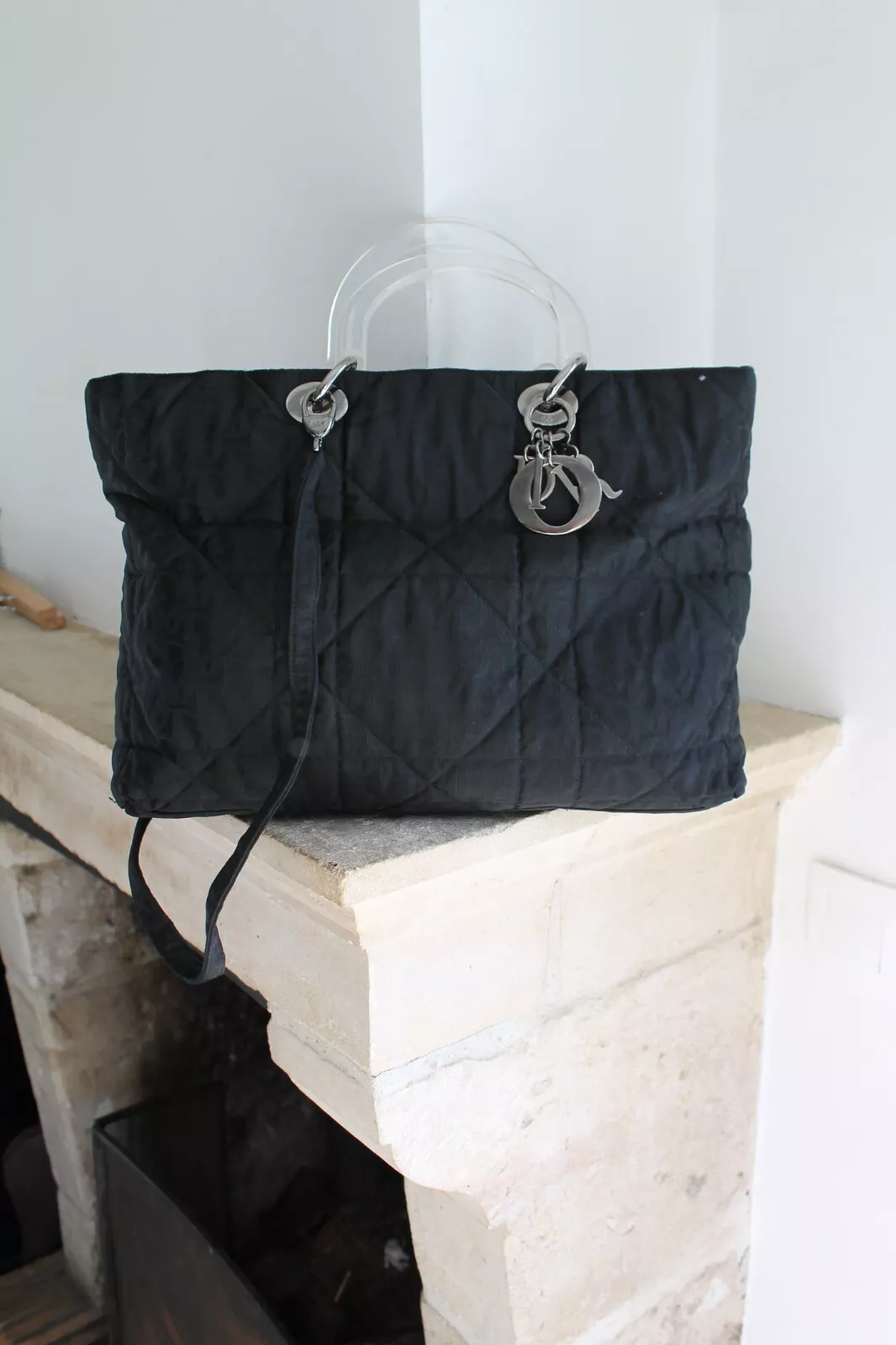 Sac à main Dior modèle Diorissimo tissu Dior oblique