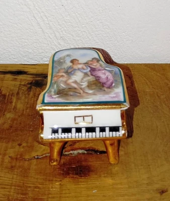 Vintage France- Rare - Piano miniature en Porcelaine de Limoges - Photo 1/4