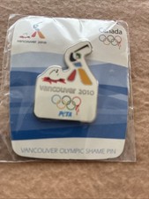 Vancouver Canada 2010 Olympic Pin Hockey Team Logo NIP
