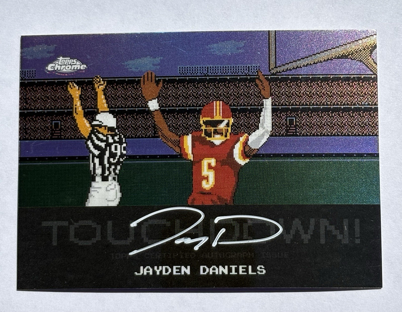 2025 Topps Chrome Jayden Daniels Tecmo Super Bowl Auto. SSP 🔥. Case Hit 💎.