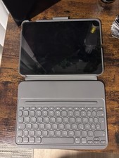 iPad 10. Generation 64GB Wi-Fi Silber 10 9 A2696 mit Logitech Slim Folio …
