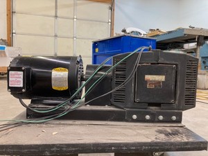 GAST Vacuum Pump 4080-D123-T339 with a 5HP 3 Phase Baldor Motor