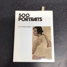 500 Portraits: BP Portrait Award by Sandy Nairne Hardback Book
