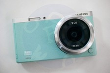 Samsung NX mini Camera w/ NX-M 9-27mm F3.5-5.6 ED OIS Lens