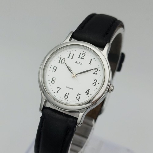 Seiko Alba Peter Rabbit Women's Watch 28mm Battery Belt Used Box Listed ...