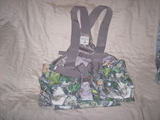 Boys Youth Camo Hunting Vest Cushion Game Bag Game Vest Orange Flag Bird Vest