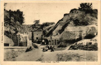 Old postcard Creil Le Tufs (377685)