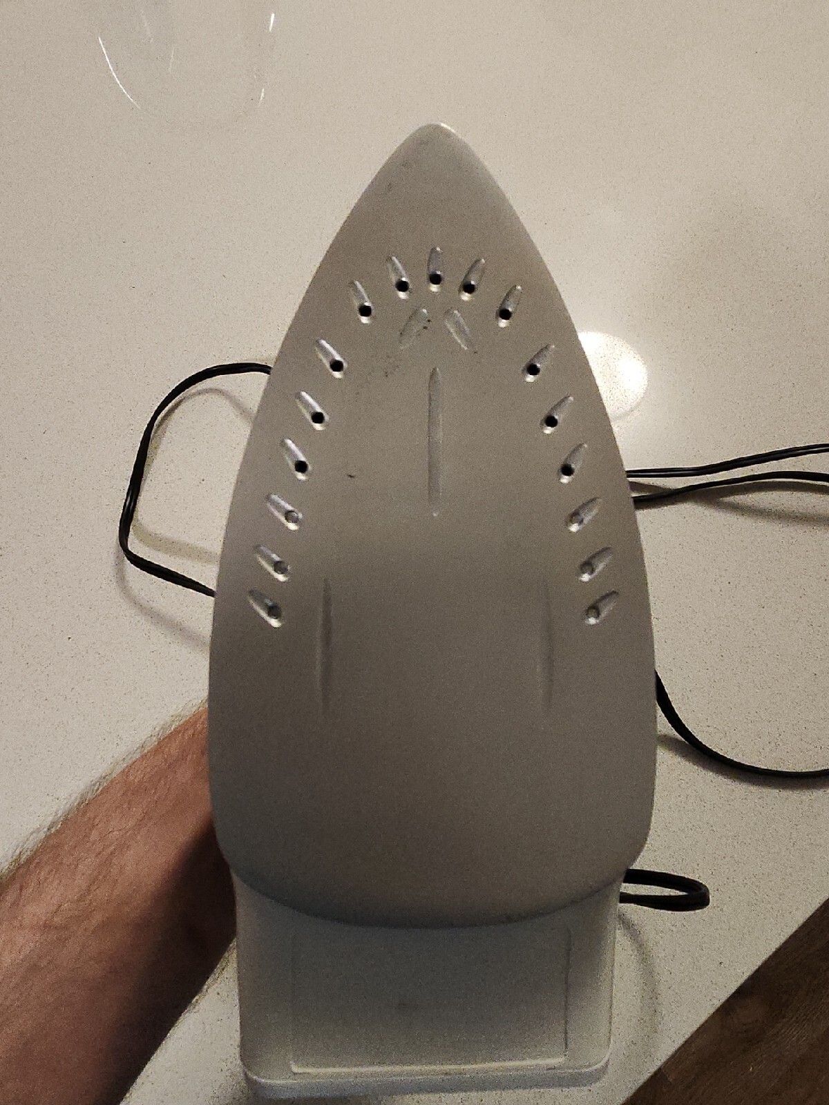 Rival Lightweight Iron 1100w Model 16173 