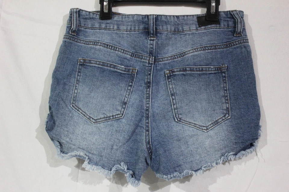 Pantalones cortos de jean para mujer Celebrity rosa talla 7/28 con botones Foto 2 de 4