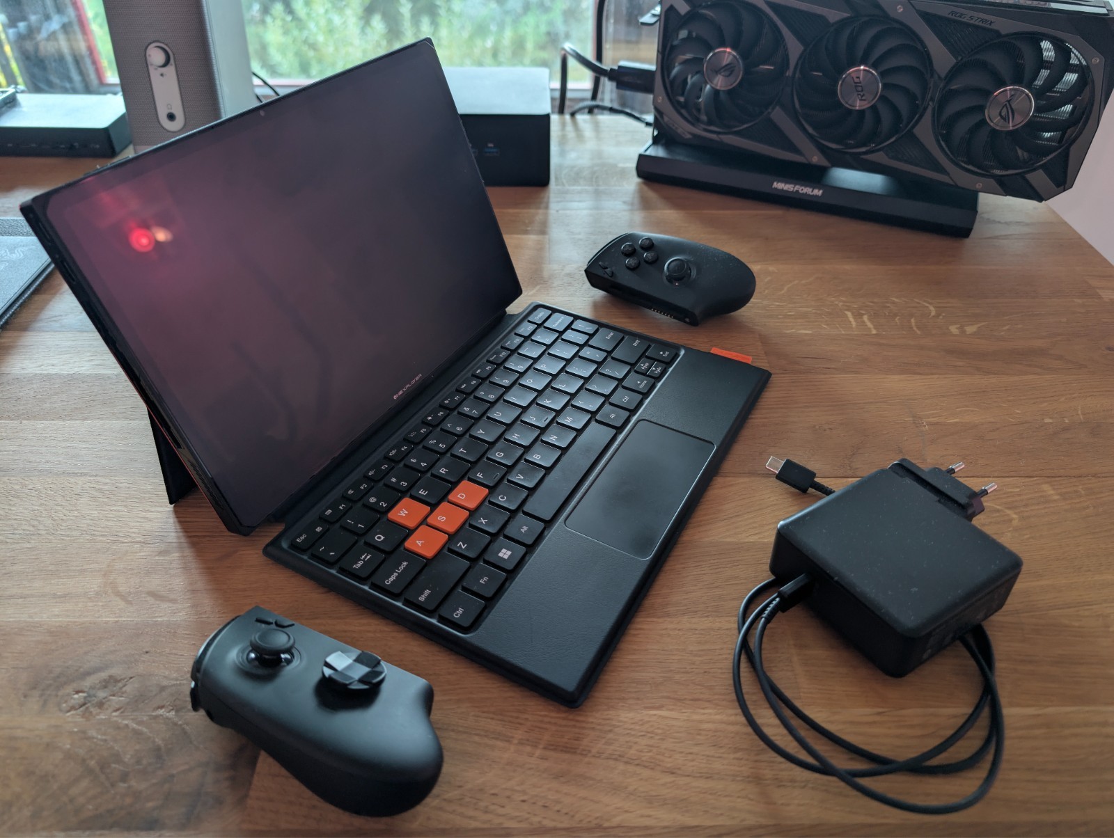 **EXCELENTE** OneXPlayer X1 | Intel Core Ultra 7 155H | 32GB 2TB | OCuLink USB4