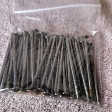 BRIGHT METAL Round Wire Nails 66mm lengths For Wood, Building