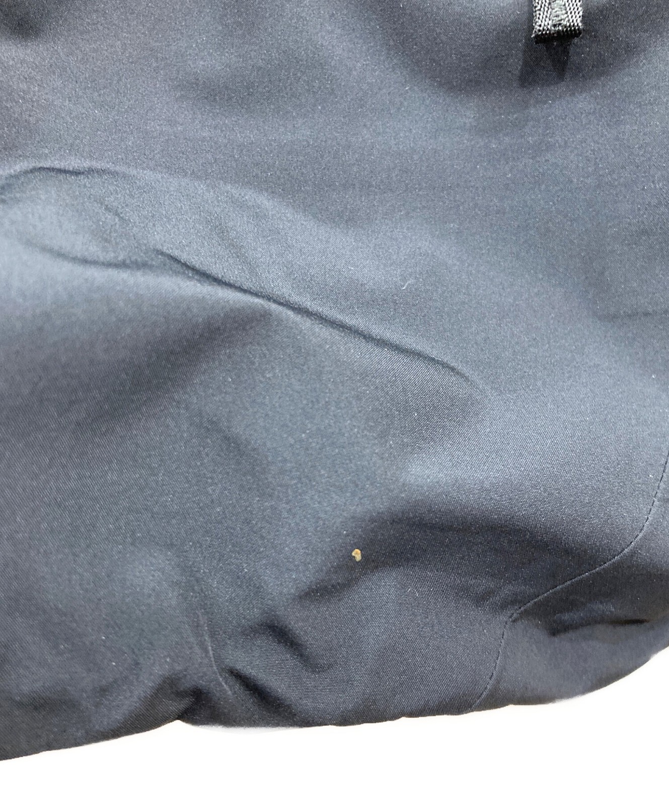 ARC'TERYX Beta LT Jacket in Black & Gray - Men's Large Size image 9