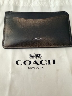 Coach New York Loved Leather Zip Card Holder ID/Unisex