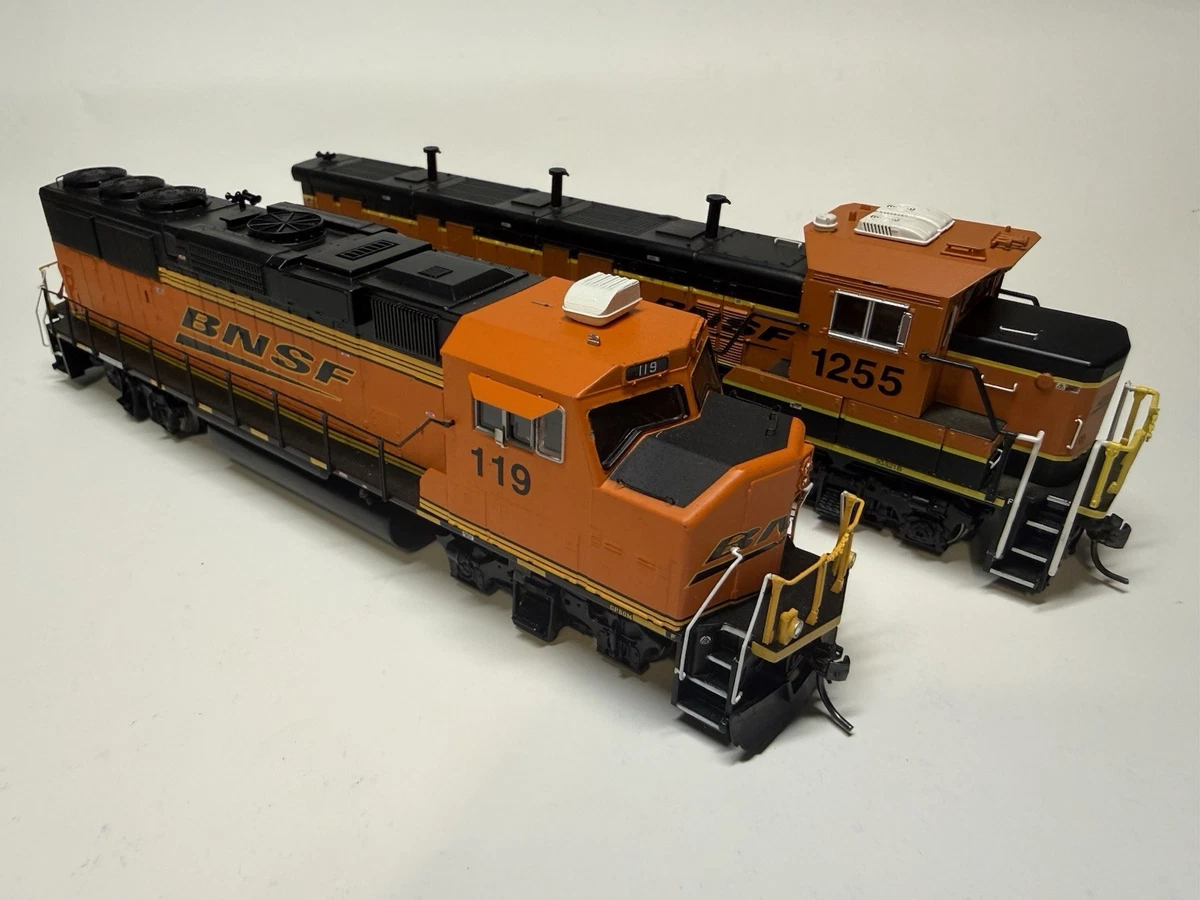 Athearn BNSF Railway HO Vintageless Model Railroad Locomotives for