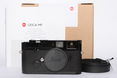 フィルムカメラ Leica MP 0.72 Black Paint BRAND NEW] Leica MP 0.72 Rangefinder Film Camera Black Paint 10302