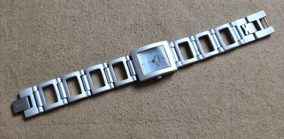 fossil ES-9224 orologio alluminio donna mm 20 x 25 argento quarzo lungo cm 17 - Immagine 2 di 4