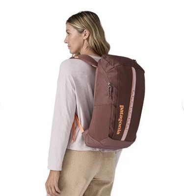 $189 PATAGONIA Black Hole Pack- 25L Backpack - Dulse Mauve