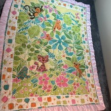 Vintage Baby Crib Blanket Baby Quilt 36  x 42  Handmade Satin Edging