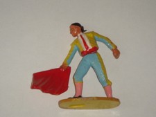 FIGURINE STARLUX CORRIDA MOULETTA ROUGE PANTALON BLEU 